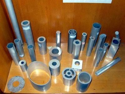 不锈钢管材采购指南 从无缝管到精密毛细管的专业选择与市场探析